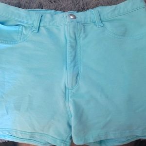High waisted shorts with spandex stretch